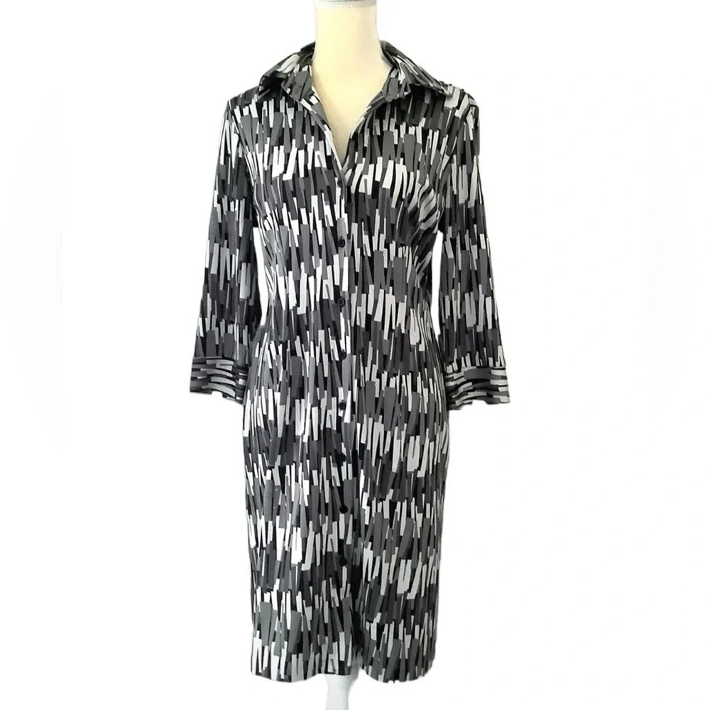New York & Company abstract button down collar dress size XS excellent condition